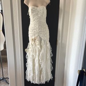 Vintage Y2K NWT $295 Elegant ivory lace Ruched wedding gown prom Dress pageant